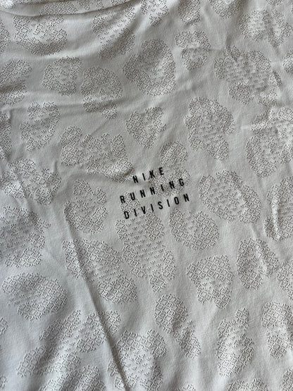 Nike Rise 365 run Division DRI-FIT